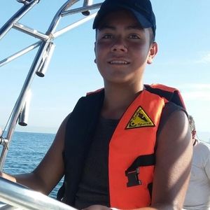 Meet your Posher, Uriel